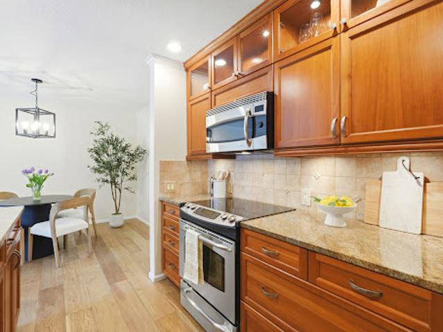 Apartment for sale in Kirkland, Washington