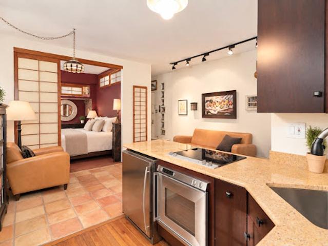 Apartment for sale in Forest Hills, New York