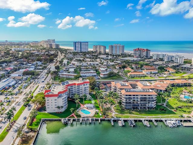 Apartment for sale in Marco Island, Florida