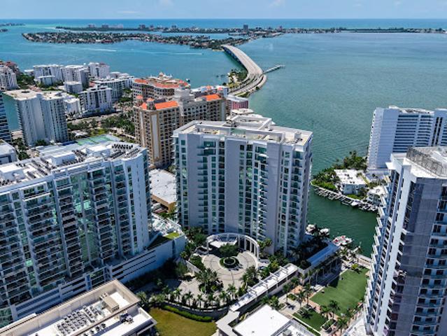 Apartment for sale in Sarasota, Florida