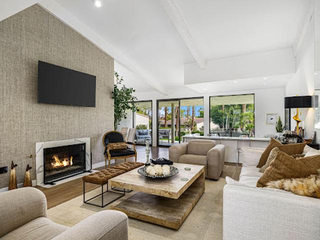 Apartment for sale in Indian Wells, California