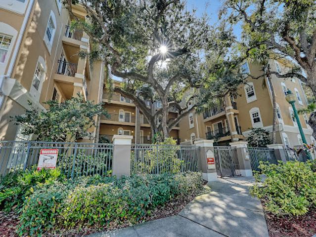 Apartment for sale in Sarasota, Florida