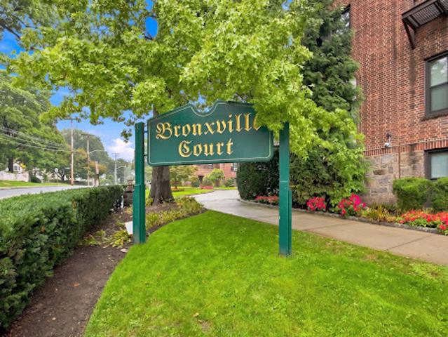 Apartment for sale in Eastchester, New York