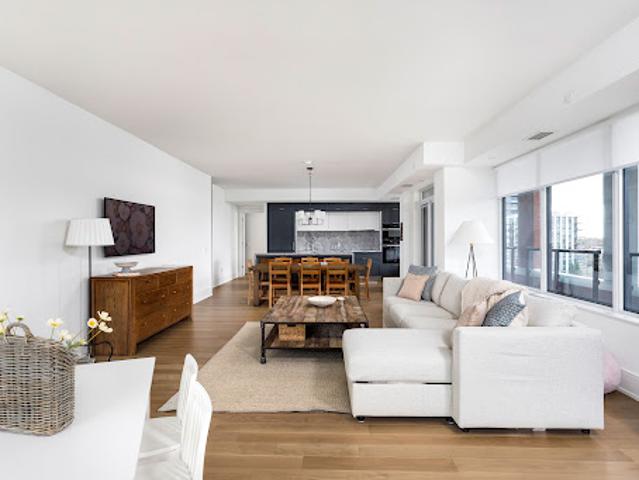 Apartment for sale in Woburn, Ontario
