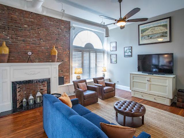 Apartment for sale in Savannah, Georgia