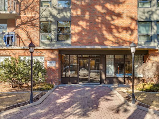 Apartment for sale in Northwest, Alberta