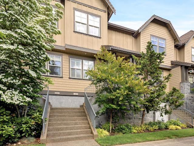 Apartment for sale in Oregonia