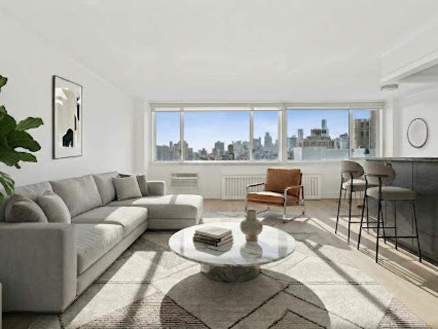 Apartment for sale in Arverne, New York