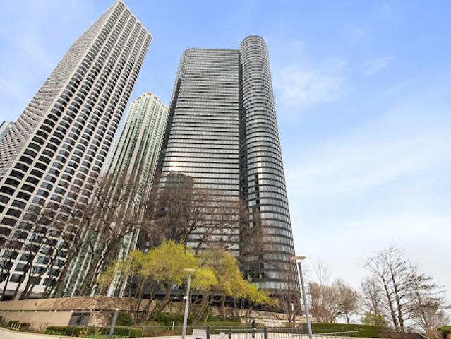 Apartment for sale in Chicago Park, Illinois