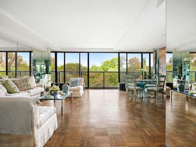 Apartment for sale in Arverne, New York