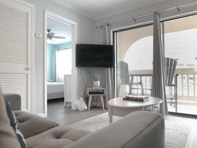 Apartment for sale in Gulf Shores, Alabama