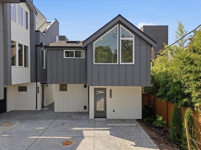 Apartment for sale in Seattle, Washington