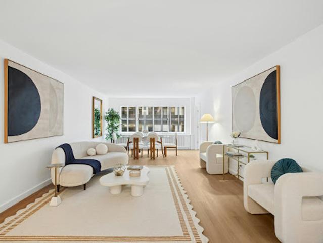 Apartment for sale in Arverne, New York