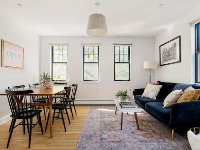 Apartment for sale in Cambridge, Massachusetts