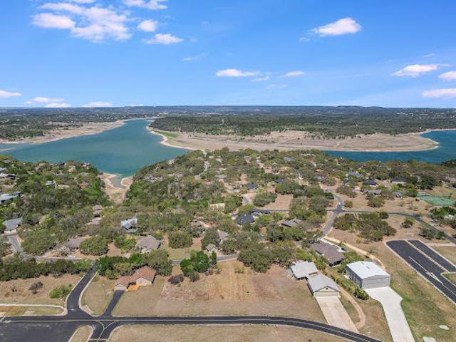 Apartment for sale in Spicewood, Texas