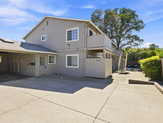 Apartment for sale in El Dorado, California