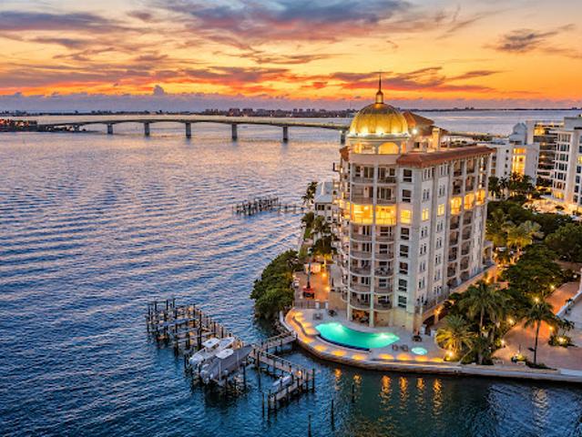 Apartment for sale in Sarasota, Sarasota County