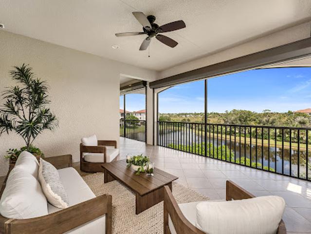 Apartment for sale in Bonita Springs, Florida