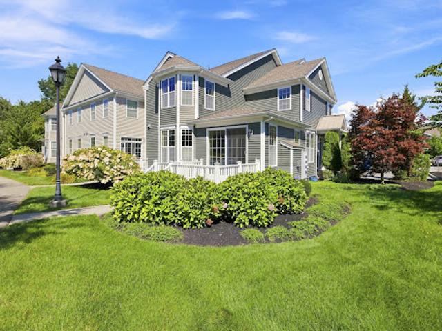 Apartment for sale in Westborough, Massachusetts