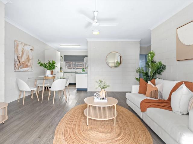 Apartment for rent in Manoora, Cairns
