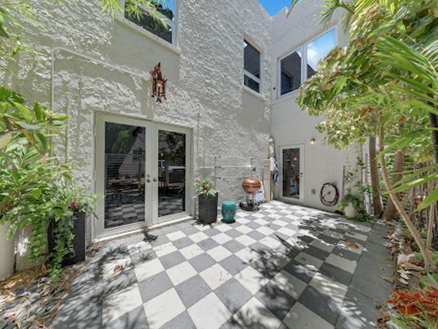 Apartment for sale in Miami Beach, Florida