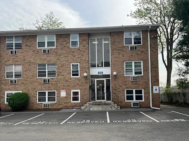 Apartment for sale in Norwalk
