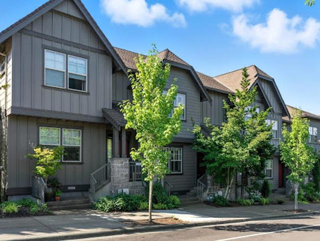 Apartment for sale in Portland