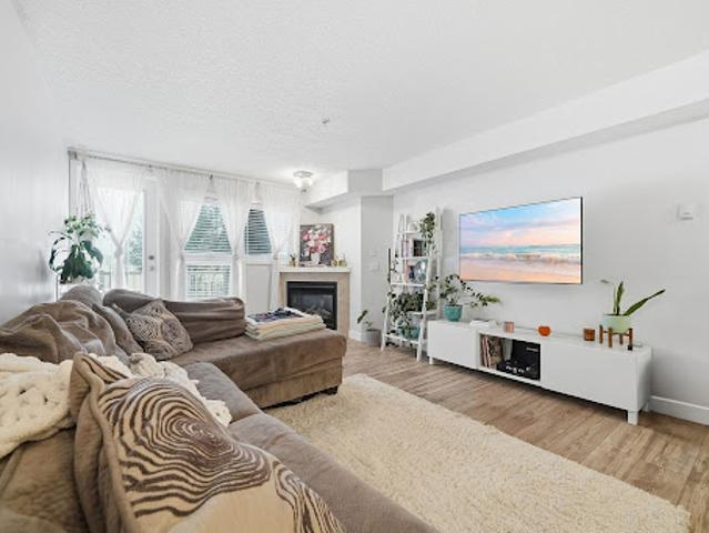 Apartment for sale in Northwest, Alberta