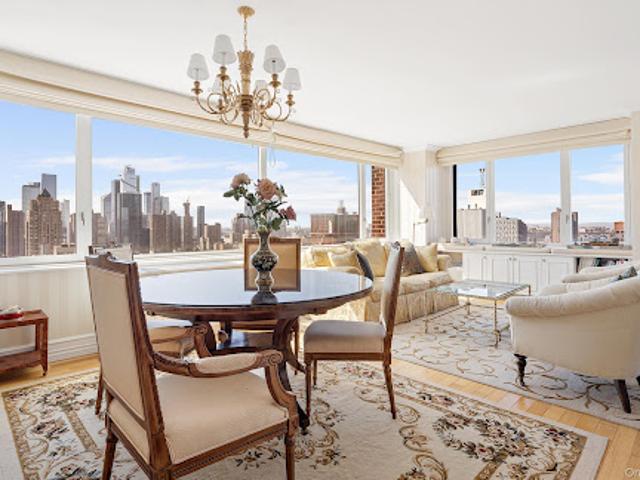 Apartment for sale in Arverne, New York
