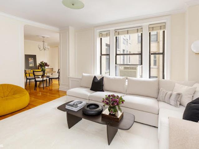Apartment for sale in New York, Arverne