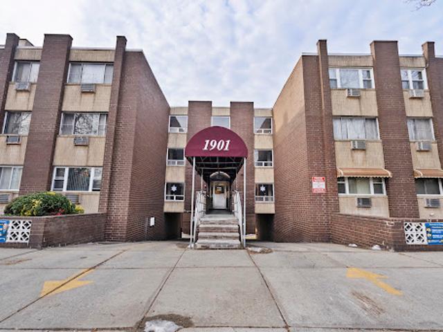 Apartment for sale in Hudson, New Jersey