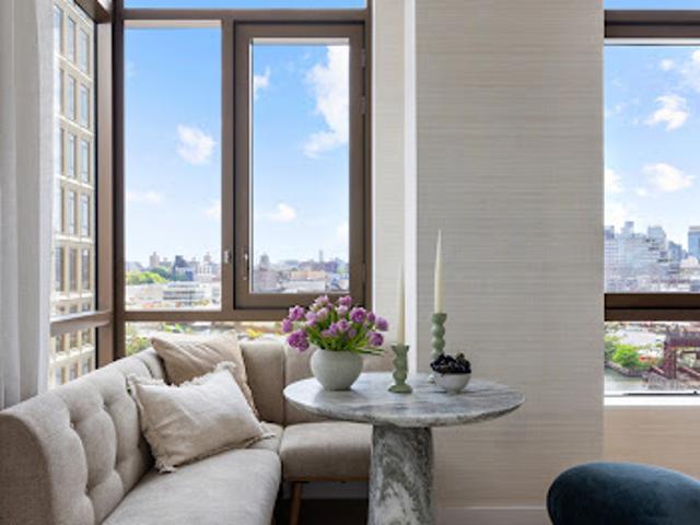 Apartment for sale in Arverne, New York