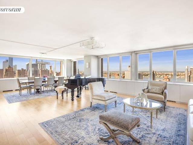 Apartment for sale in Arverne, New York