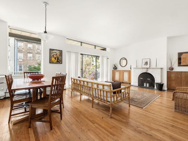 Apartment for sale in Arverne, New York