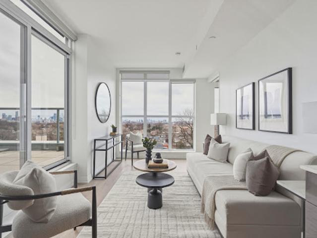 Apartment for sale in Woburn, Ontario