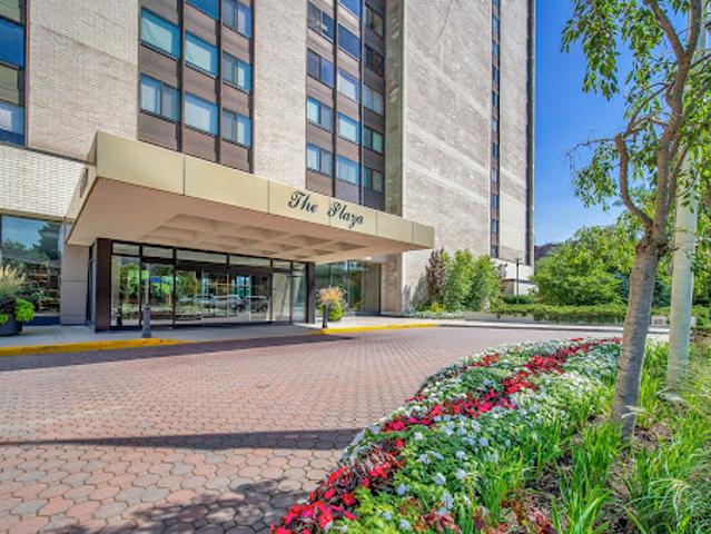 Apartment for sale in Fort Lee, New Jersey