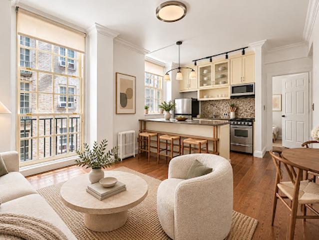 Apartment for sale in Arverne, New York