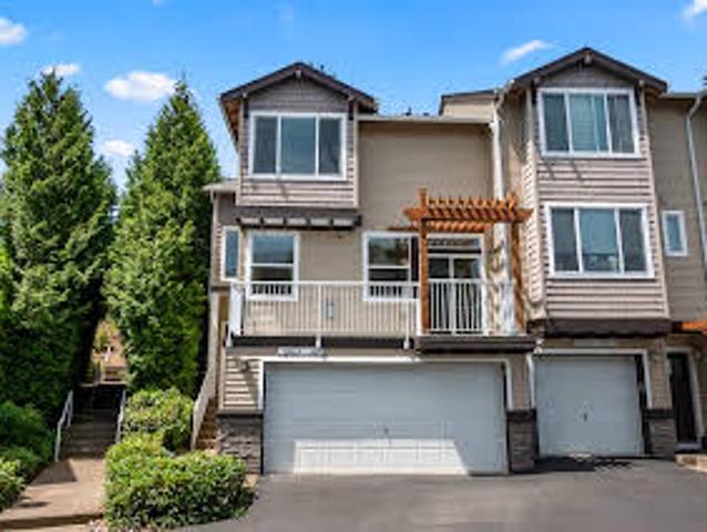 Apartment for sale in Beaverton