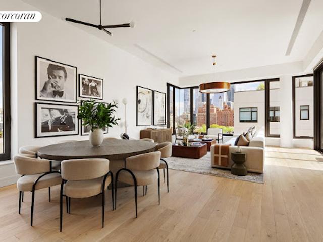 Apartment for sale in Arverne, New York