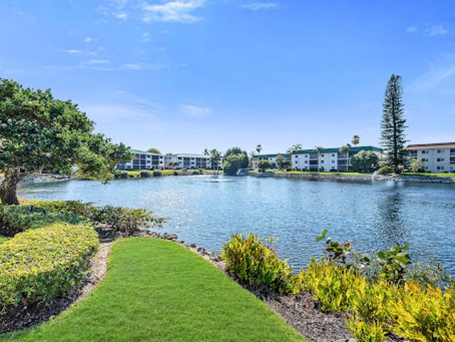 Apartment for sale in Naples, Florida