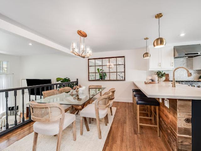 Apartment for sale in Burbank, Los Angeles County