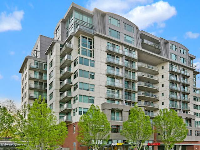 Apartment for sale in Bellevue, Washington