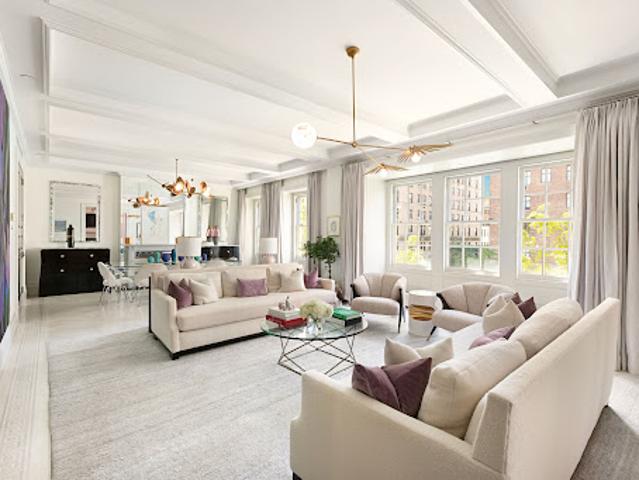 Apartment for sale in Arverne, New York