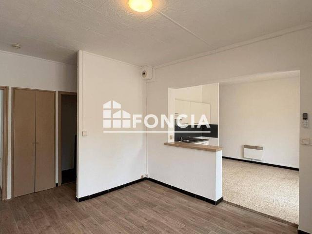 Appartement location à Cabannes, Bouches-du-Rhône