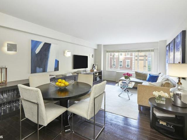 Apartment for sale in New York, Arverne
