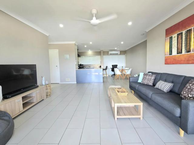 Apartment for rent in Cannonvale, Queensland