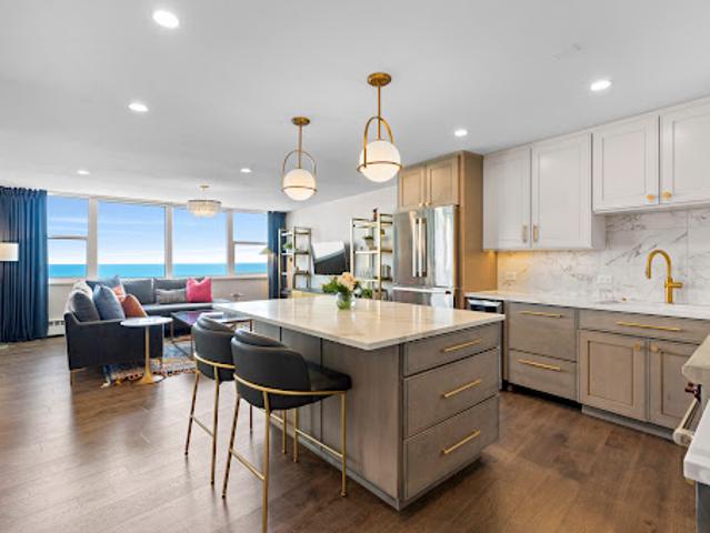 Apartment for sale in Chicago Park, Illinois