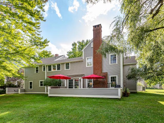Apartment for sale in Salisbury, Connecticut