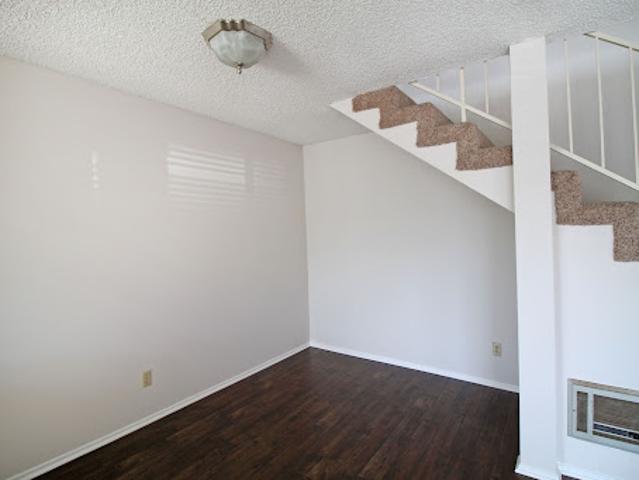 Apartment for sale in Manhattan Beach, California