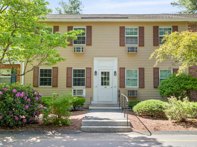 Apartment for sale in Boxborough Apartment for sale in Boxborough